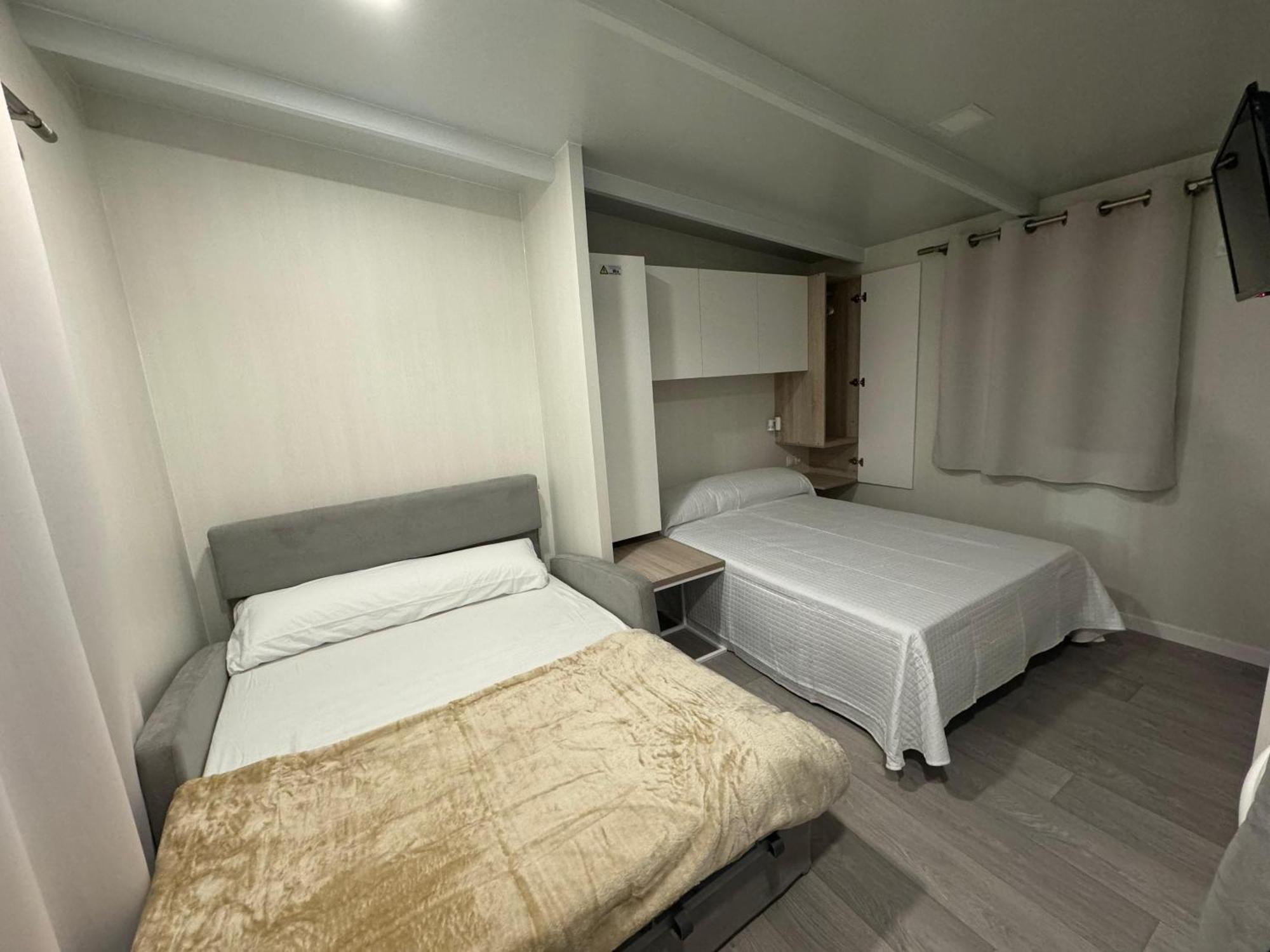 Complejo Hostelero La Fuente Fortuna Εξωτερικό φωτογραφία