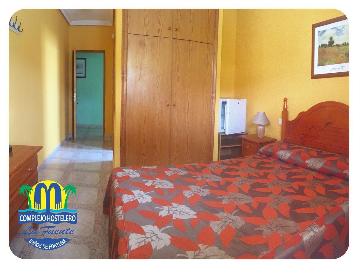 Complejo Hostelero La Fuente Fortuna Εξωτερικό φωτογραφία