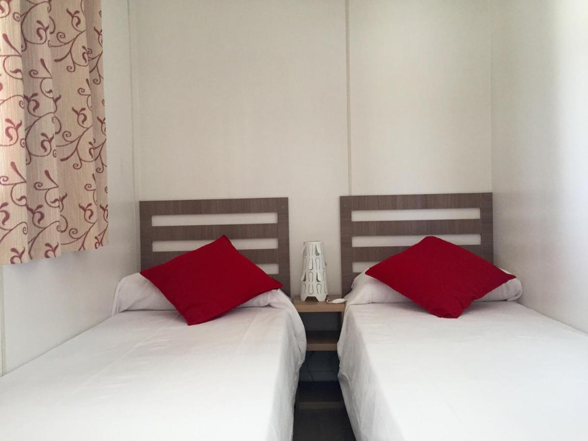 Complejo Hostelero La Fuente Fortuna Εξωτερικό φωτογραφία